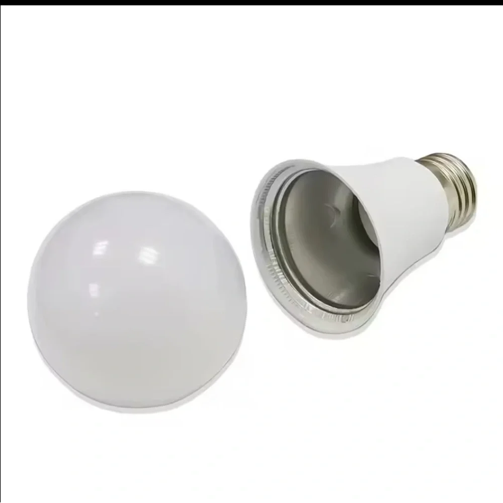 LED Light Bulbs Diversion Safe - Picture 9 of 10